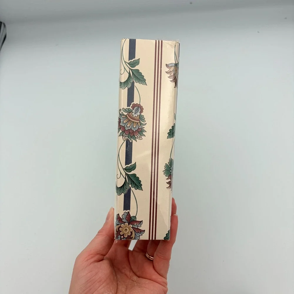 BURNES Photo Album Scrapbook Binder Floral Stripes Beige USA Made‎
